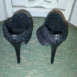 Elegant Black Heels with Slip-On Design